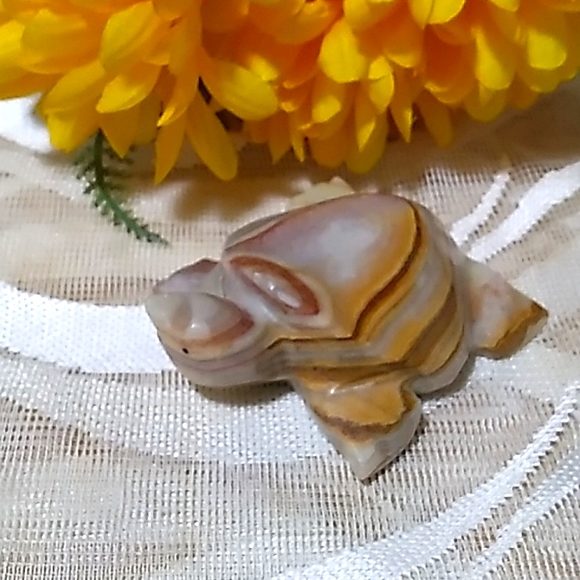AMAZING ONYX CARVED TURTLE - Picture 3 of 8